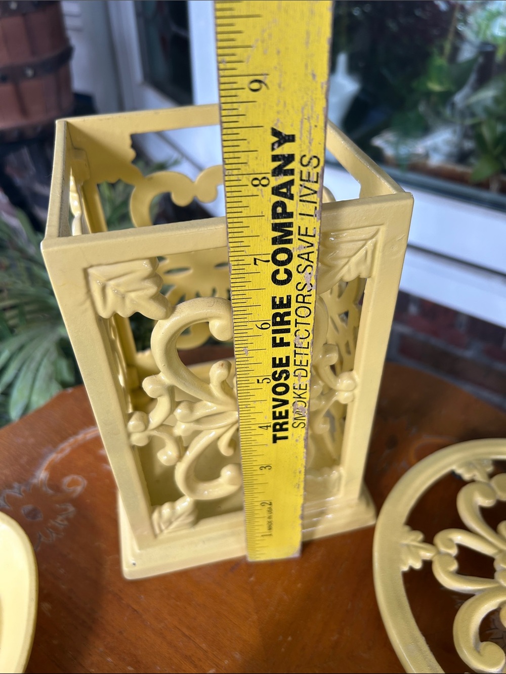 Yellow Cast Iron Kitchen Set - Picture 10 of 16